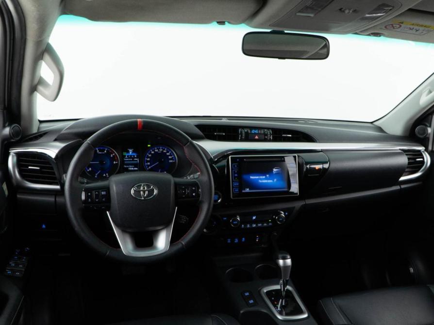 Toyota Hilux VIII Москва  - изображение 6
