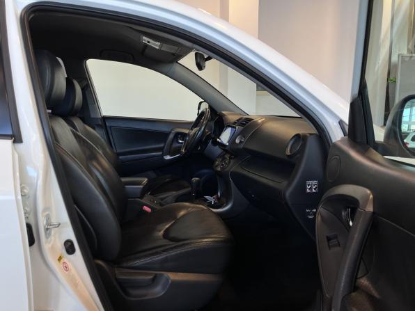 Toyota RAV4 III (XA30) Рестайлинг с пробегом 2010 года, цена 1 365 000 рублей, 181353 км, внедорожник, Автокод Объявления