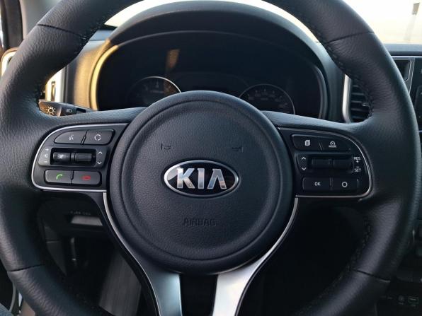 Kia Sportage IV с пробегом 2018 года, цена 1 800 000 рублей, 113811 км, внедорожник, Автокод Объявления