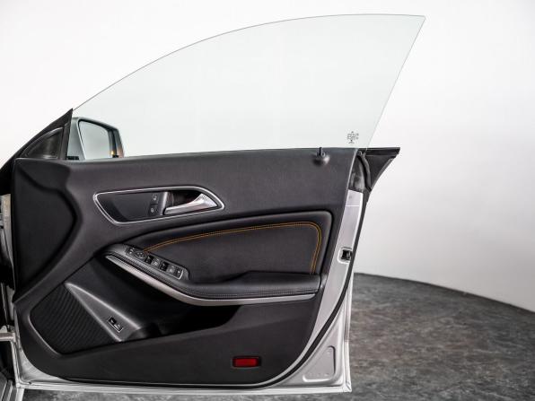 Mercedes-Benz CLA I (C117 X117) с пробегом 2015 года, цена 1 399 500 рублей, 84700 км, седан, Автокод Объявления