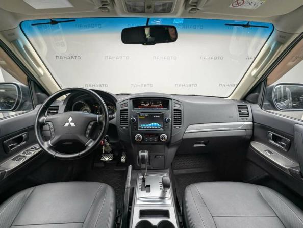 Mitsubishi Pajero IV Рестайлинг 1 с пробегом 2012 года, цена 2 497 000 рублей, 116430 км, внедорожник, Автокод Объявления