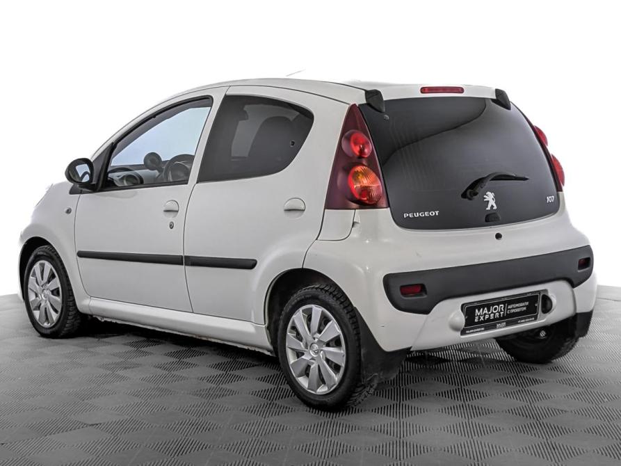 Peugeot 107 I Рестайлинг 2 Москва  - изображение 7