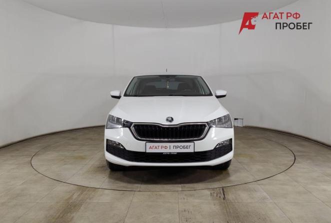 Skoda Rapid I Рестайлинг с пробегом 2020 года, цена 1 380 000 рублей, 174683 км, лифтбек, Автокод Объявления