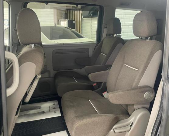 Honda Stepwgn V с пробегом 2015 года, цена 1 530 000 рублей, 138000 км, минивэн, Автокод Объявления