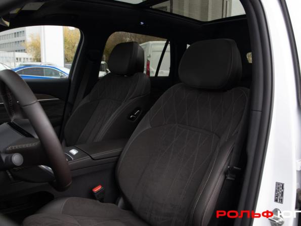 Geely Monjaro I Рестайлинг 2 (China Market) с пробегом 2025 года, цена 3 899 000 рублей, 10500 км, внедорожник, Автокод Объявления