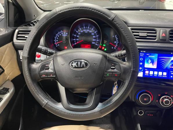 Kia Rio III с пробегом 2013 года, цена 579 000 рублей, 186328 км, хэтчбек, Автокод Объявления