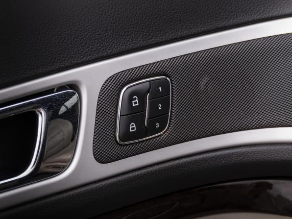 Ford Explorer V с пробегом 2013 года, цена 1 648 000 рублей, 174000 км, внедорожник, Автокод Объявления