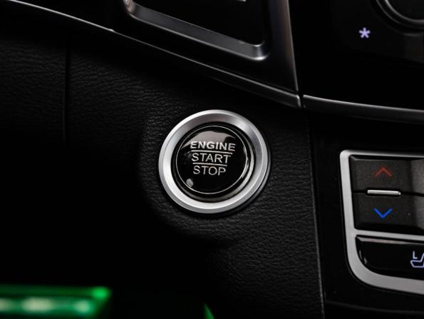 Haval H9 I Рестайлинг с пробегом 2018 года, цена 1 849 000 рублей, 215382 км, внедорожник, Автокод Объявления