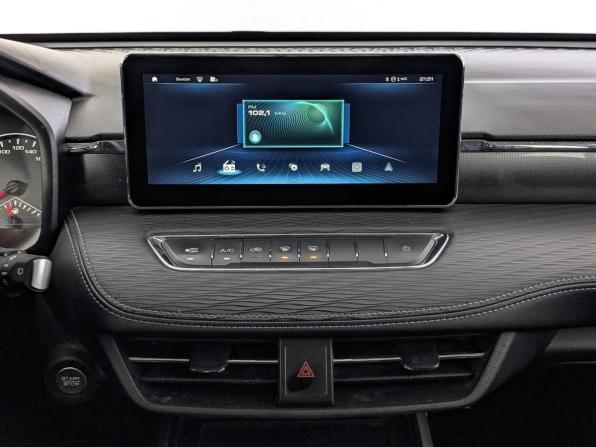 Haval Jolion I с пробегом 2024 года, цена 1 525 000 рублей, 135705 км, внедорожник, Автокод Объявления