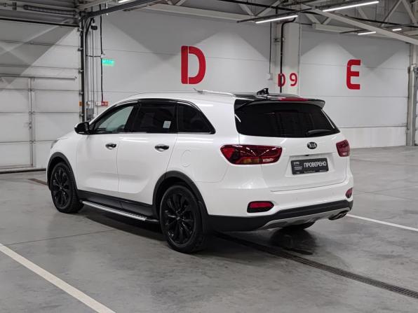 Kia Sorento III Prime Рестайлинг с пробегом 2017 года, цена 2 930 000 рублей, 120027 км, внедорожник, Автокод Объявления