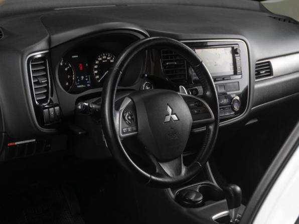 Mitsubishi Outlander III с пробегом 2013 года, цена 1 599 000 рублей, 140029 км, внедорожник, Автокод Объявления