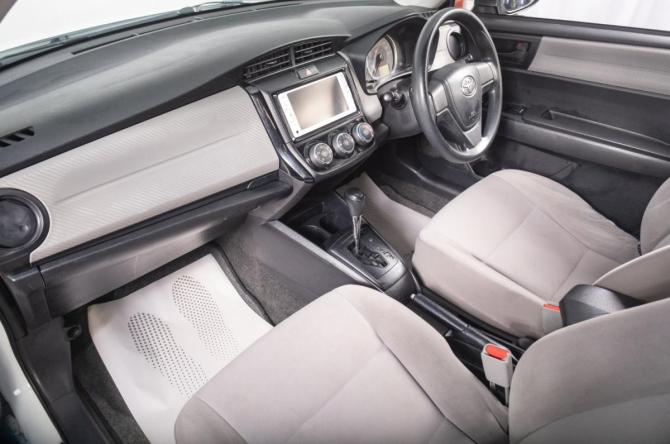 Toyota Corolla XI (E160 E170 E180) с пробегом 2013 года, цена 1 169 000 рублей, 138000 км, седан, Автокод Объявления