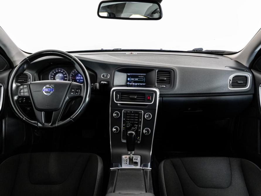 Volvo S60 II Санкт-Петербург  - изображение 11