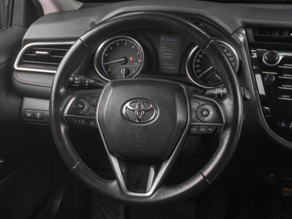 Toyota Camry VIII (XV70) с пробегом 2018 года, цена 2 869 000 рублей, 153790 км, седан, Автокод Объявления