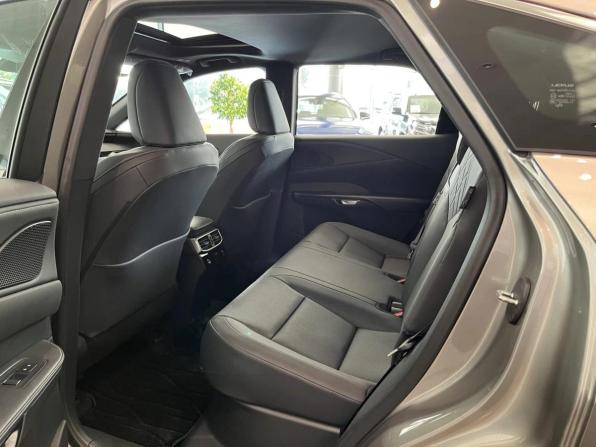 Lexus RX V с пробегом 2025 года, цена 7 892 500 рублей, 46 км, внедорожник, Автокод Объявления