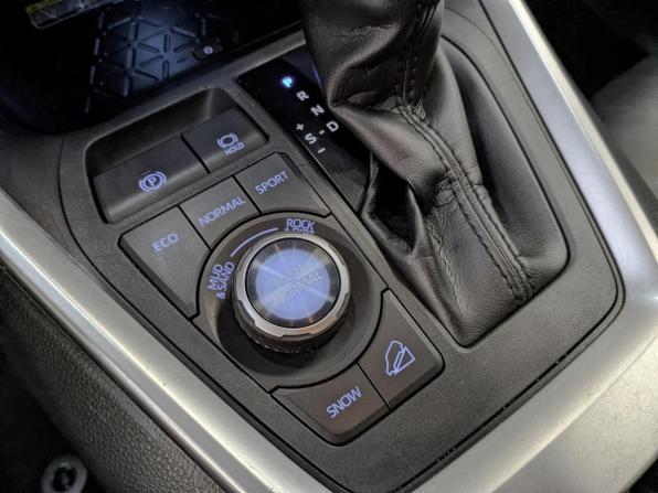Toyota RAV4 V (XA50) с пробегом 2020 года, цена 3 175 000 рублей, 153555 км, внедорожник, Автокод Объявления