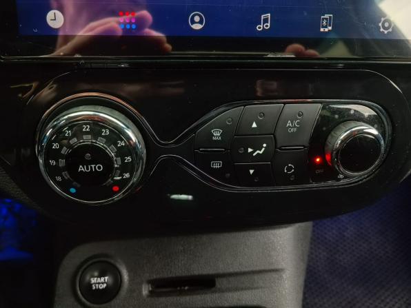 Renault Kaptur I с пробегом 2019 года, цена 1 491 000 рублей, 91710 км, внедорожник, Автокод Объявления