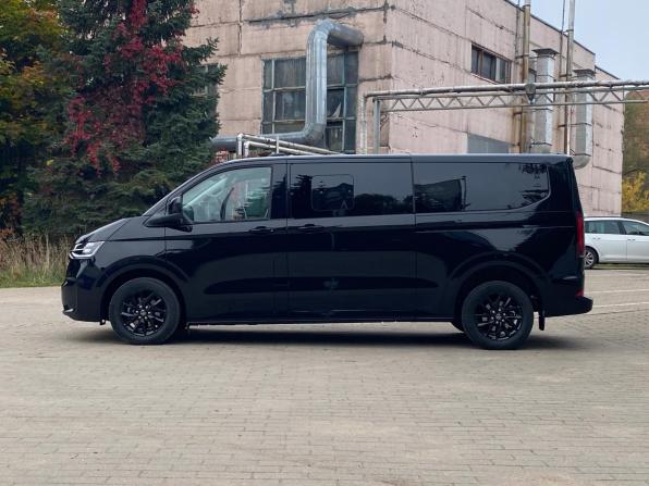Volkswagen Caravelle T7 с пробегом 2025 года, цена 10 450 000 рублей, 2100 км, минивэн, Автокод Объявления