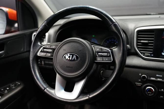 Kia Sportage IV Рестайлинг с пробегом 2020 года, цена 2 644 000 рублей, 85000 км, внедорожник, Автокод Объявления