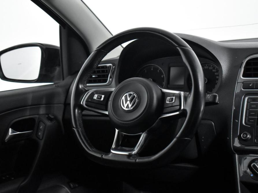 Volkswagen Polo V Рестайлинг Санкт-Петербург  - изображение 15