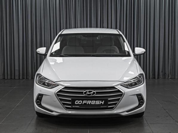 Hyundai Elantra VI (AD) с пробегом 2018 года, цена 1 497 000 рублей, 182197 км, седан, Автокод Объявления