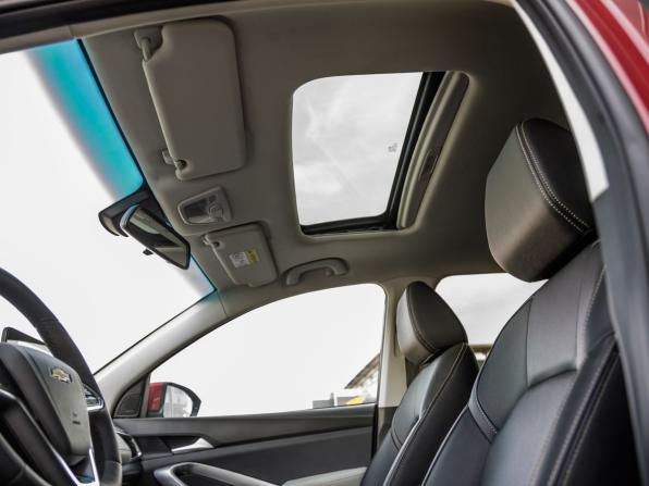 Chevrolet Captiva II с пробегом 2022 года, цена 2 198 000 рублей, 65290 км, внедорожник, Автокод Объявления