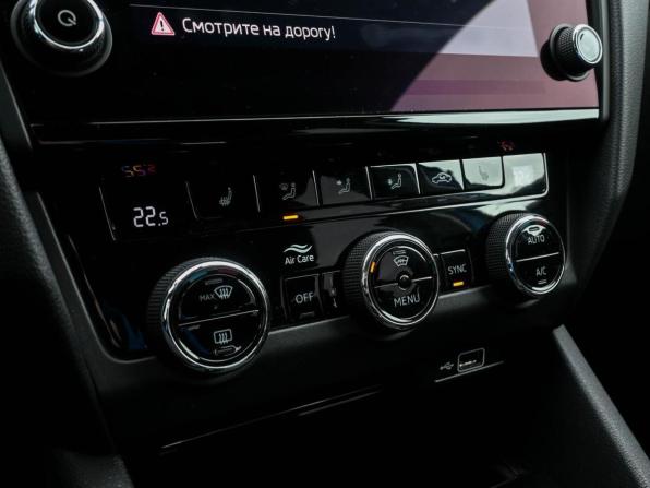 Skoda Octavia III (A7) Рестайлинг с пробегом 2018 года, цена 2 130 900 рублей, 69037 км, лифтбек, Автокод Объявления