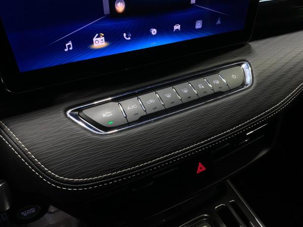 Haval Jolion I Рестайлинг с пробегом 2024 года, цена 2 350 000 рублей, 25666 км, внедорожник, Автокод Объявления
