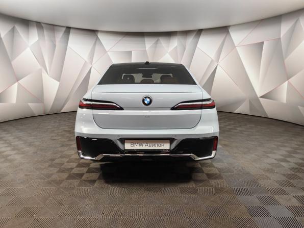 BMW 7 серии VII (G70) с пробегом 2023 года, цена 11 497 000 рублей, 15964 км, седан, Автокод Объявления