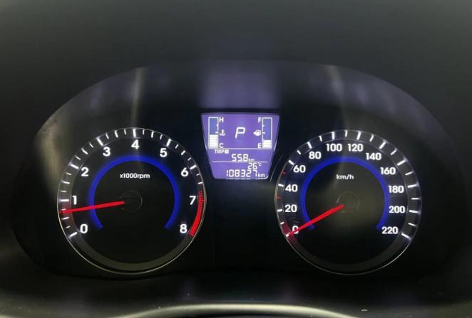 Hyundai Solaris I Рестайлинг с пробегом 2015 года, цена 1 095 000 рублей, 108327 км, седан, Автокод Объявления