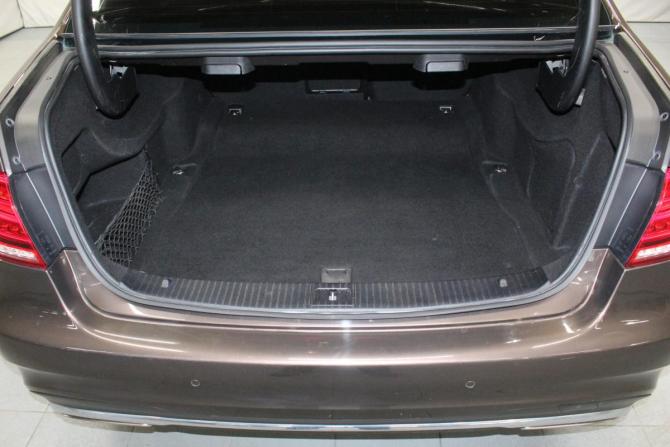 Mercedes-Benz E-Класс IV (W212 S212 C207) Рестайлинг с пробегом 2014 года, цена 1 749 000 рублей, 226239 км, седан, Автокод Объявления