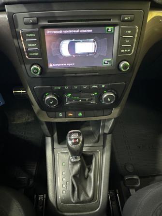 Skoda Yeti I Рестайлинг с пробегом 2014 года, цена 1 450 000 рублей, 148789 км, внедорожник, Автокод Объявления