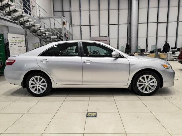 Toyota Camry VI (XV40) Рестайлинг с пробегом 2009 года, цена 1 290 000 рублей, 232225 км, седан, Автокод Объявления