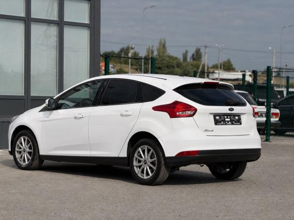 Ford Focus III Рестайлинг с пробегом 2015 года, цена 917 000 рублей, 109600 км, седан, Автокод Объявления