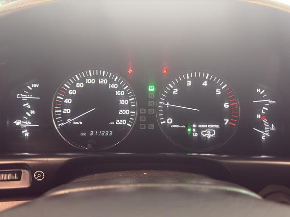 Lexus LX II Рестайлинг с пробегом 2004 года, цена 3 275 000 рублей, 311332 км, внедорожник, Автокод Объявления