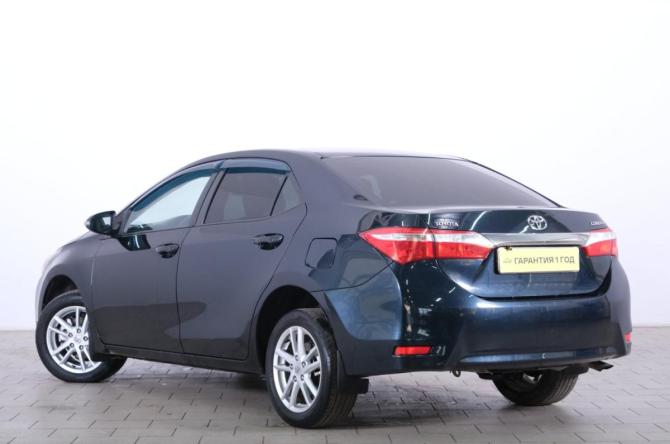 Toyota Corolla XI (E160 E170 E180) с пробегом 2013 года, цена 1 249 000 рублей, 199000 км, седан, Автокод Объявления