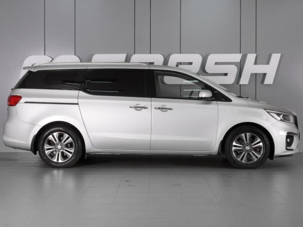Kia Carnival III с пробегом 2019 года, цена 2 568 000 рублей, 197472 км, минивэн, Автокод Объявления