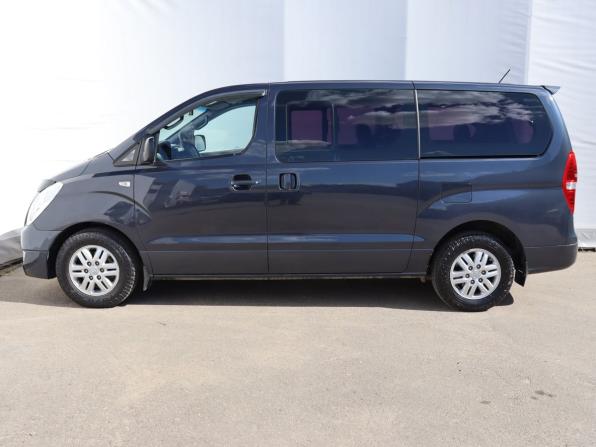 Hyundai Grand Starex I Рестайлинг с пробегом 2017 года, цена 2 349 000 рублей, 156000 км, минивэн, Автокод Объявления