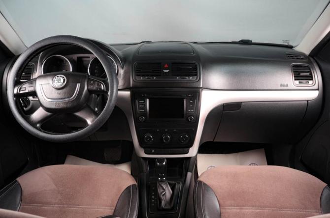 Skoda Yeti I с пробегом 2013 года, цена 719 000 рублей, 225117 км, внедорожник, Автокод Объявления