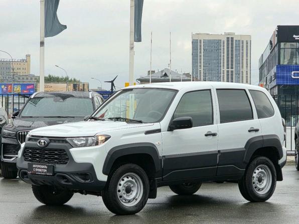 Lada (ВАЗ) Niva Travel I с пробегом 2025 года, цена 1 364 000 рублей, 4365 км, внедорожник, Автокод Объявления