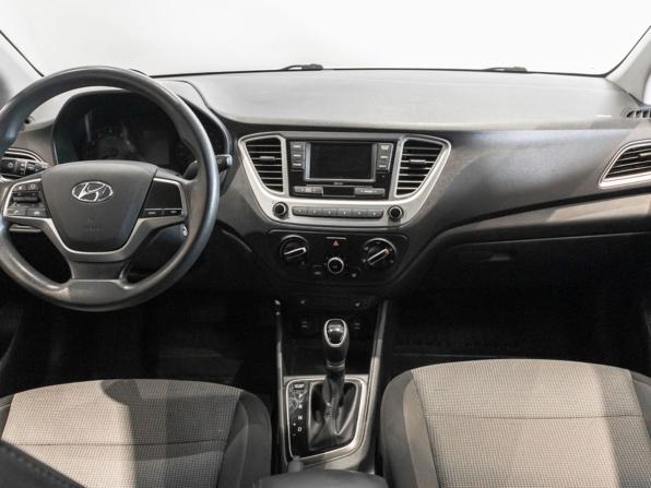 Hyundai Solaris II Рестайлинг с пробегом 2020 года, цена 1 450 000 рублей, 102556 км, седан, Автокод Объявления