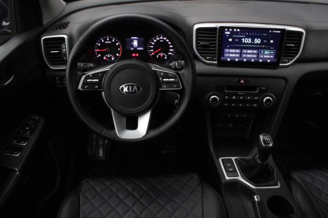 Kia Sportage IV Рестайлинг с пробегом 2019 года, цена 1 895 000 рублей, 140239 км, внедорожник, Автокод Объявления
