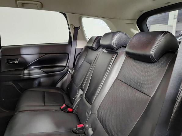 Mitsubishi Outlander III с пробегом 2013 года, цена 1 300 000 рублей, 211457 км, внедорожник, Автокод Объявления