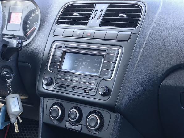 Volkswagen Polo V с пробегом 2013 года, цена 529 000 рублей, 236000 км, седан, Автокод Объявления