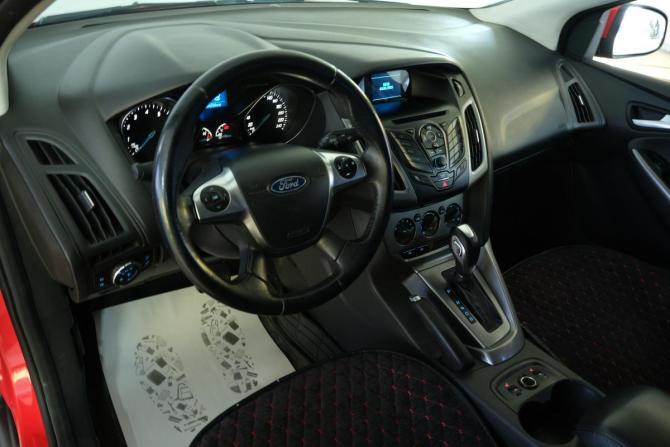 Ford Focus III с пробегом 2015 года, цена 729 000 рублей, 154500 км, хэтчбек, Автокод Объявления