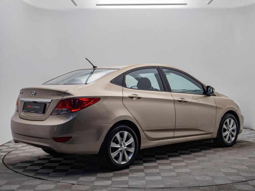 Hyundai Solaris I Москва  - изображение 5