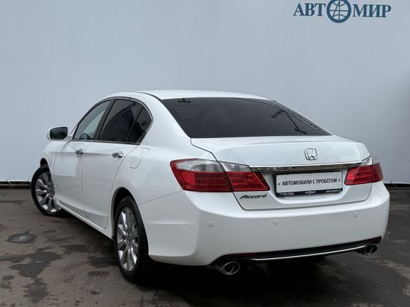 Honda Accord IX с пробегом 2013 года, цена 1 500 000 рублей, 177560 км, седан, Автокод Объявления