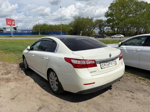 Renault Latitude I с пробегом 2013 года, цена 1 050 000 рублей, 200000 км, седан, Автокод Объявления