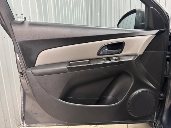 Chevrolet Cruze I Рестайлинг с пробегом 2014 года, цена 870 000 рублей, 150341 км, седан, Автокод Объявления