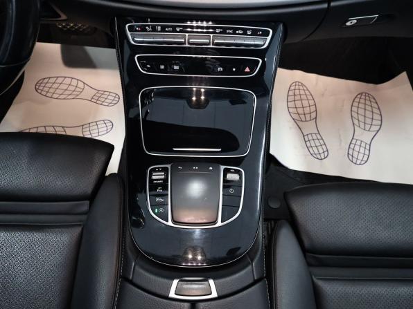 Mercedes-Benz E-Класс V (W213 S213 C238) Рестайлинг с пробегом 2021 года, цена 2 899 000 рублей, 185598 км, седан, Автокод Объявления